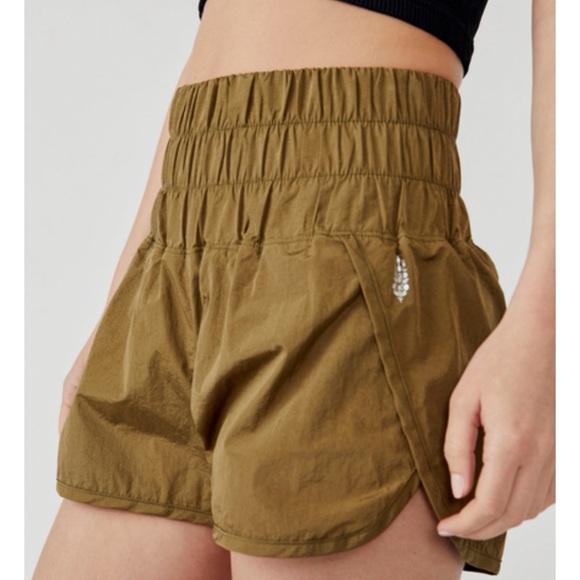 FREE PEOPLE MOVEMENT The Way Home Shorts large - Picture 3 of 14